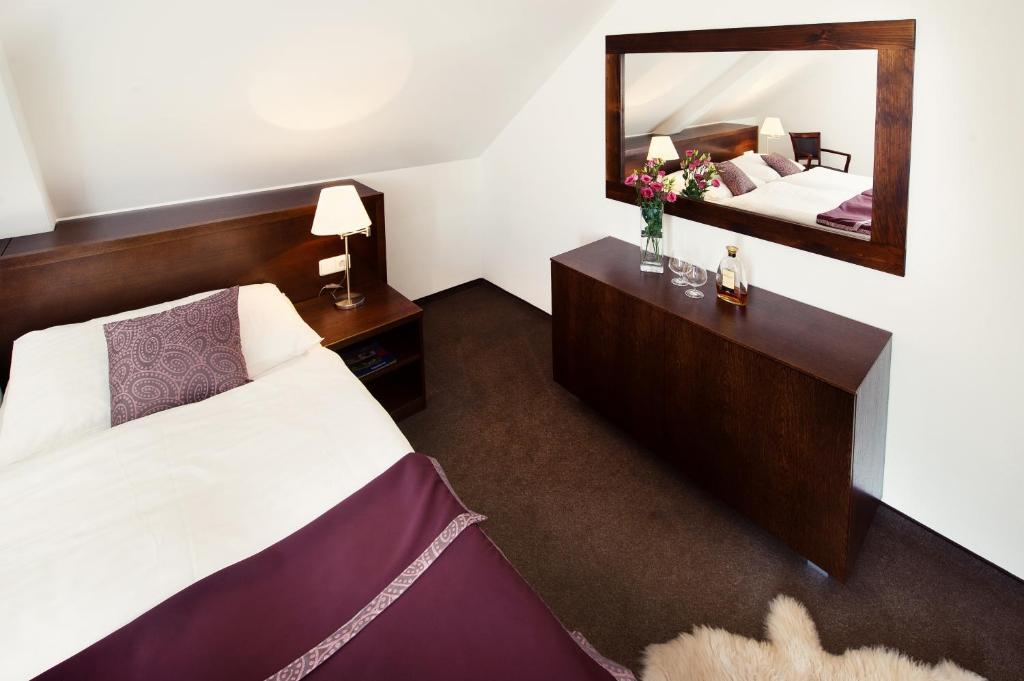 Hotel Farma Пельгржимов Номер фото